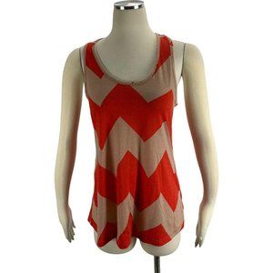 Julie's Closet Maternity Medium Tank Top Chevron O